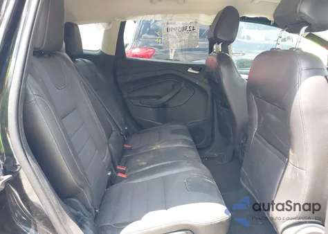 2013 Ford Escape Titanium z USA, uszkodzony, nr VIN 1FMCU9J97DUB91431